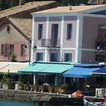 Villa White