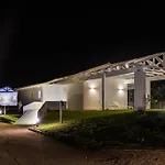 Villa White