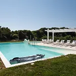 Villa White *