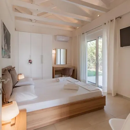 Villa White